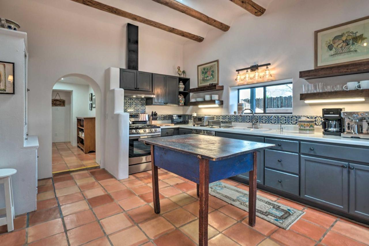 Adobe House With Patio - Walk To Dtwn Plaza And Shops! Villa Santa Fe Luaran gambar