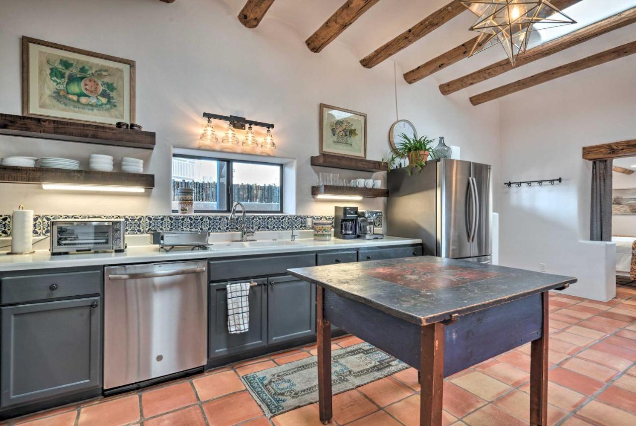 Adobe House With Patio - Walk To Dtwn Plaza And Shops! Villa Santa Fe Luaran gambar